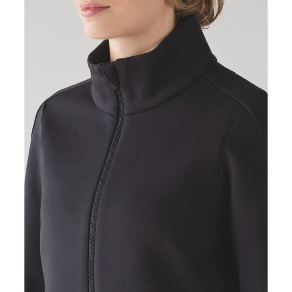 Lululemon Going Places Short Zip Up Jacket Washed Black Size 10 EUC - Picture 5 of 10